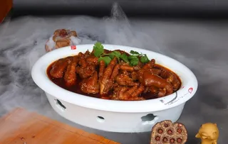 猪蹄炖凤爪图片