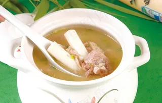 山药炖老鸭图片