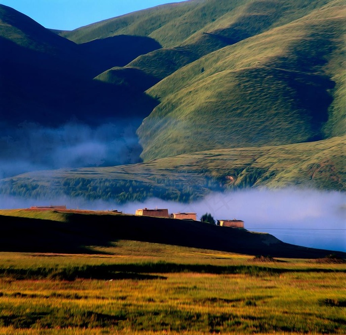 村落风景油画图片