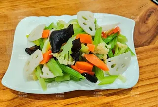 凉拌生态素什锦图片