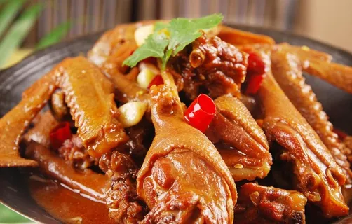 干锅啤酒鸭图片