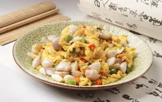 笨鸡蛋炒毛葱图片