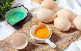 鸡蛋 土鸡蛋图片