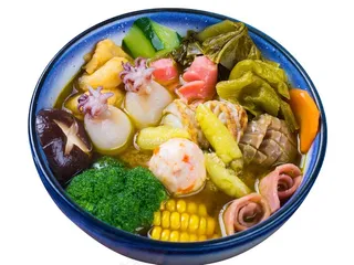 酸菜海鲜麻辣烫图片