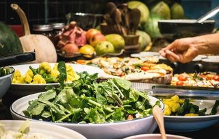 切好的食材图片