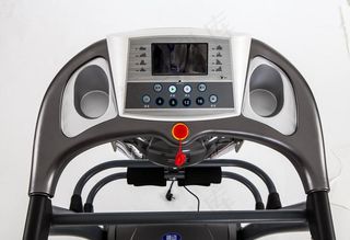 跑步机表盘特写图片