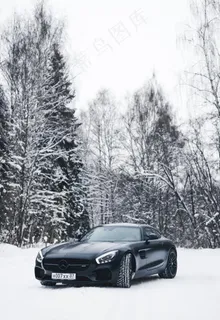 雪中汽车图片 雪中汽车图片