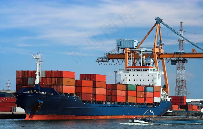 集装箱货船图片