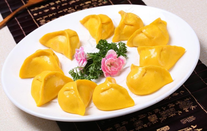 山野菜包子图片