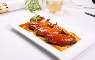 瑞士汁鸡翅图片