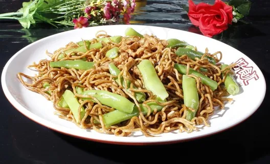 扁豆焖面图片 扁豆焖面图片