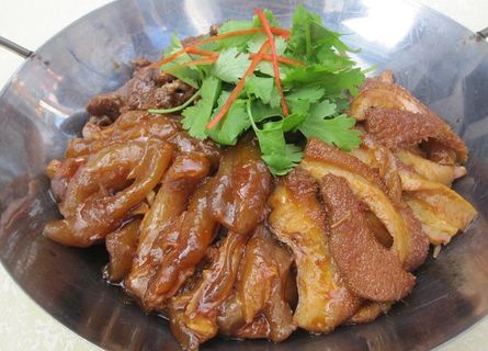 干锅牛三宝图片