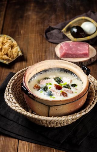 皮蛋瘦肉粥图片