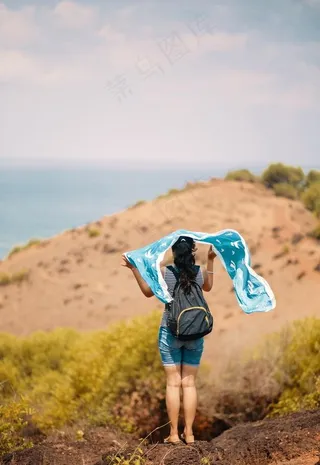 户外登山女孩图片