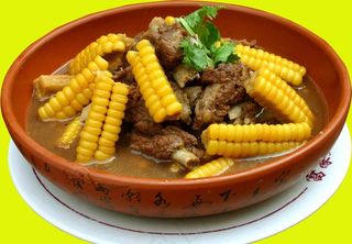 玉米炖排骨图片