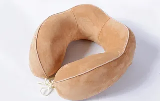 米色绳子u型颈枕图片