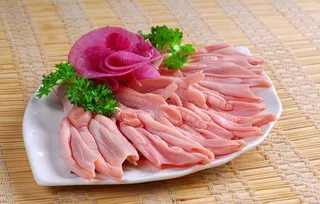 荤无骨鸭掌图片