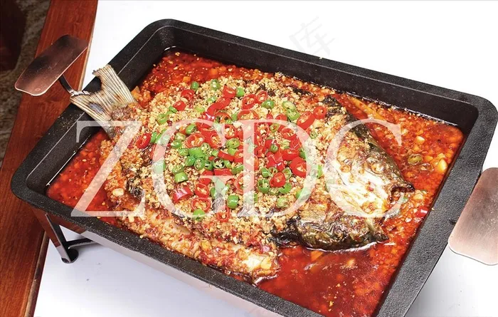 蒜香烤鱼图片