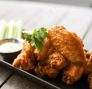炸鸡翅图片