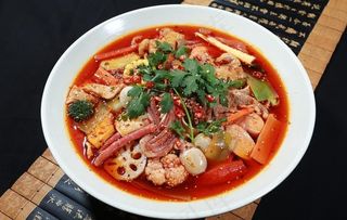 川味特色冒菜图片