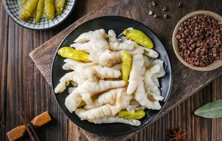 泡椒无骨凤爪图片