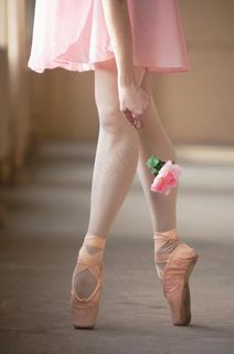 图片素材 芭蕾舞 脚 花 优美