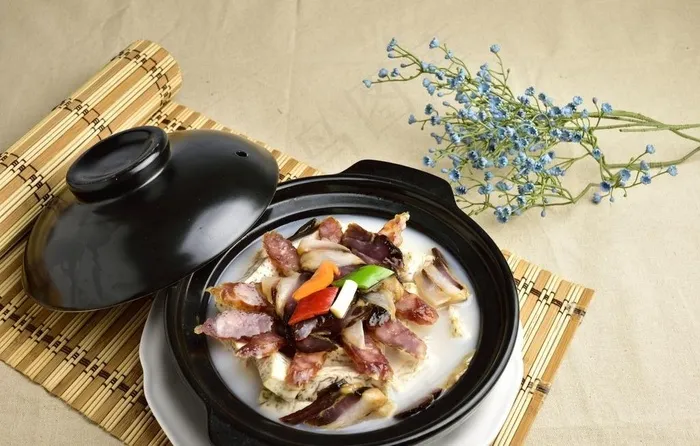 腊味香芋图片