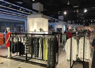 服装商城素材衣服素材商城图片