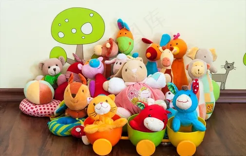 儿童布娃娃玩具图片