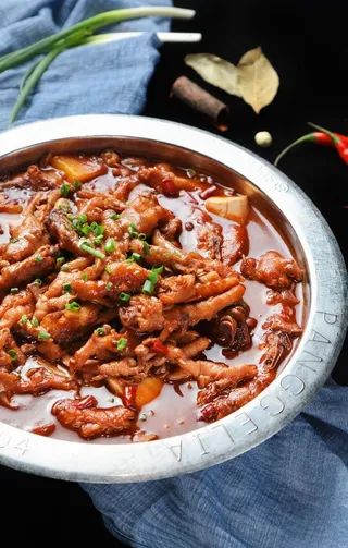 鸡爪煲图片