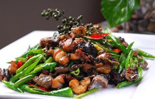 青椒小炒鸡图片