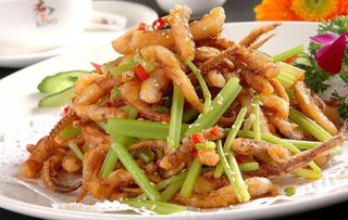 椒盐鱿鱼须图片