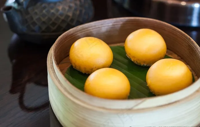 黄金流沙菜鸟图库片