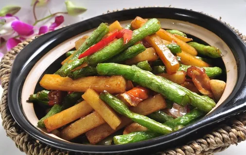 土豆酱豆角图片 土豆酱豆角图片