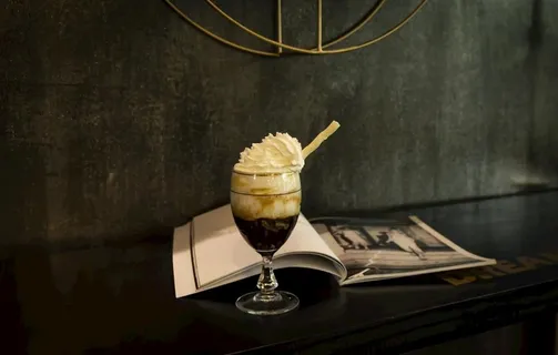 爱尔兰咖啡鸡尾酒图片