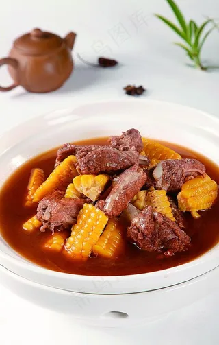 南北热菜玉米炖排骨图片