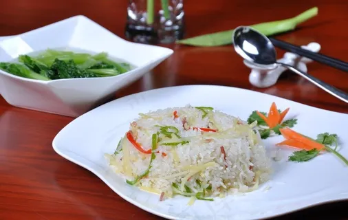 火腿青椒洋芋丝炒饭图片 火腿青椒洋芋丝炒饭图片