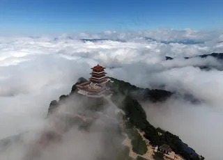 王屋山天坛极顶图片