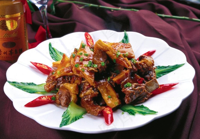 羊肉焖饼图片