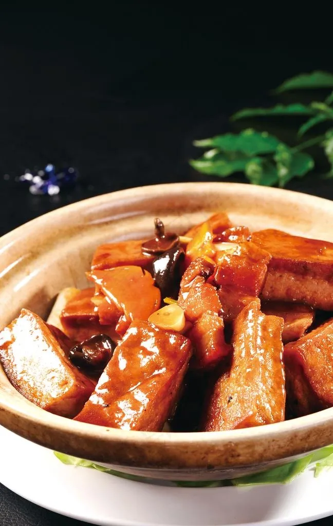 客家豆腐煲图片