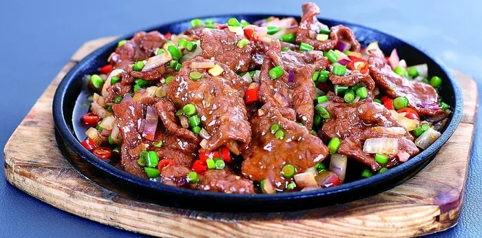 铁板孜然牛肉图片