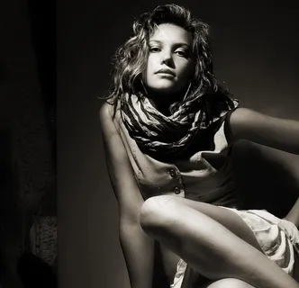 欧美发型黑白图片