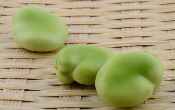蚕豆图片