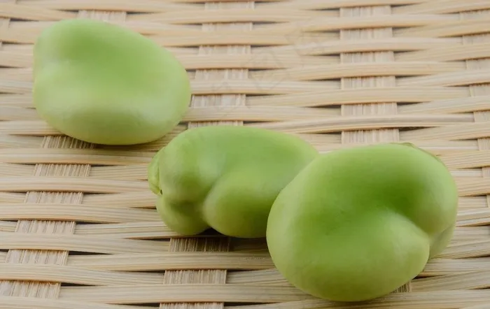 蚕豆图片