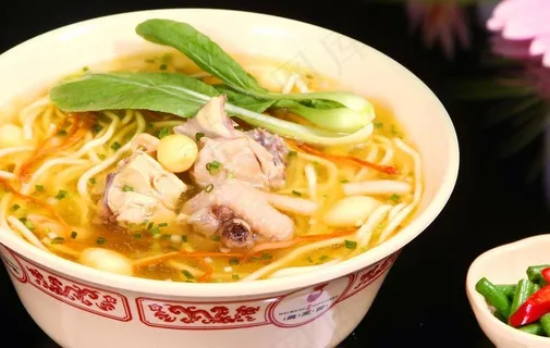 鸡肉面图片 鸡肉面图片