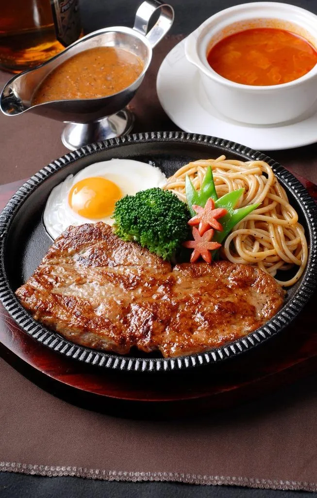 铁板非力牛排套餐图片
