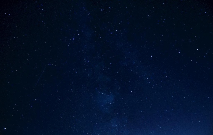 夜晚的天空图片