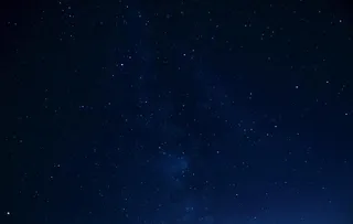 夜晚的天空图片