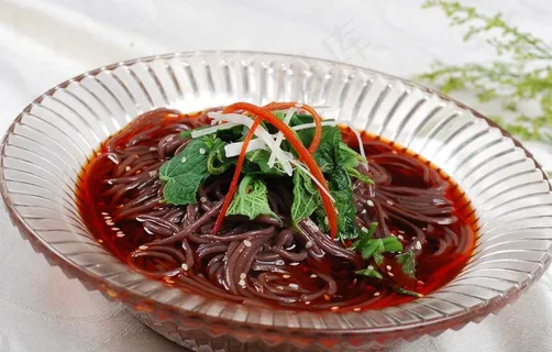 酸辣蕨根粉图片 酸辣蕨根粉图片