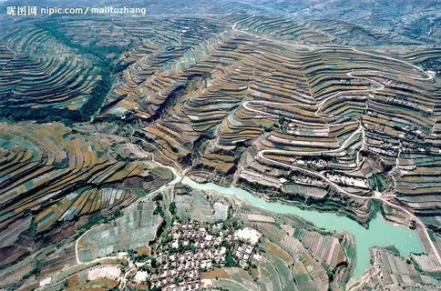 甘肃定西流域坝库图片